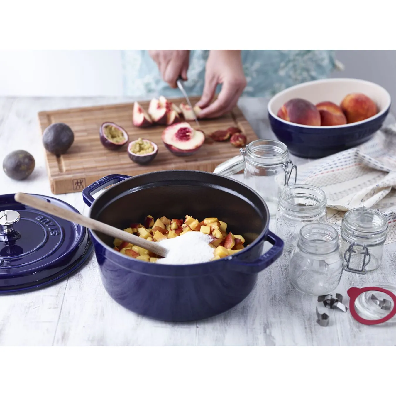 Staub Cocotte 24 Cm, Rund, Mørk-Blå, Støbejern - Billede 5